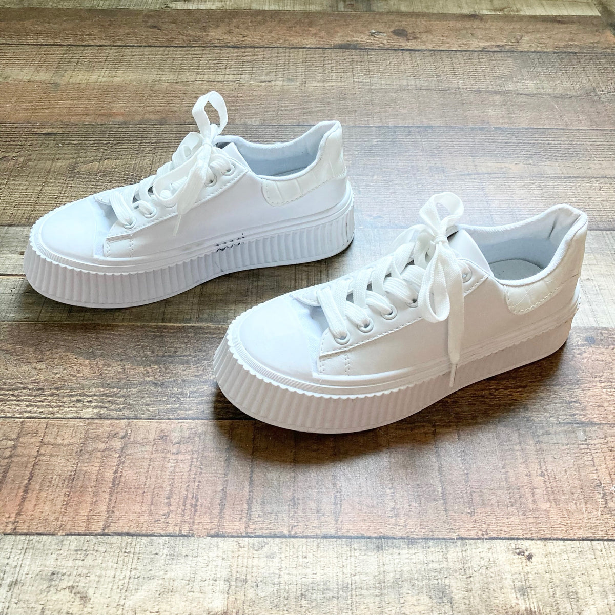 qupid platform sneakers