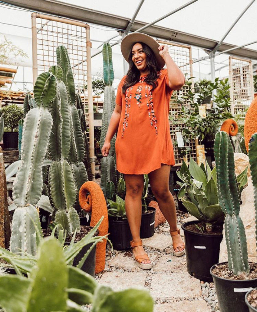 umgee floral embroidered dress Umgee Tiered Embroidered Puff Sleeve Mini Dress – Charming Charlie
