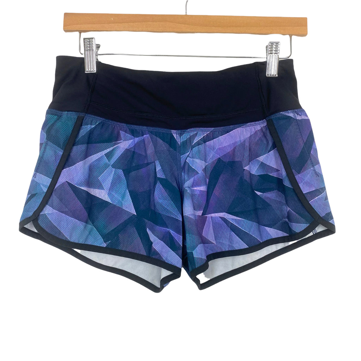 Lululemon Purple/Blue/Black Printed Speed Shorts- Size 4 – The Saved  Collection