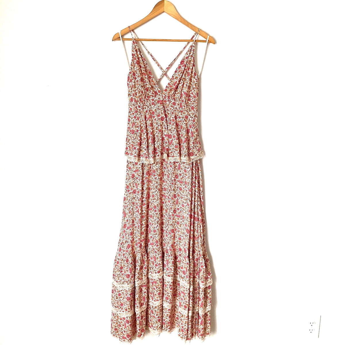 Aakaa Floral Tiered Lace Trim Strappy Back Maxi Dress NWT