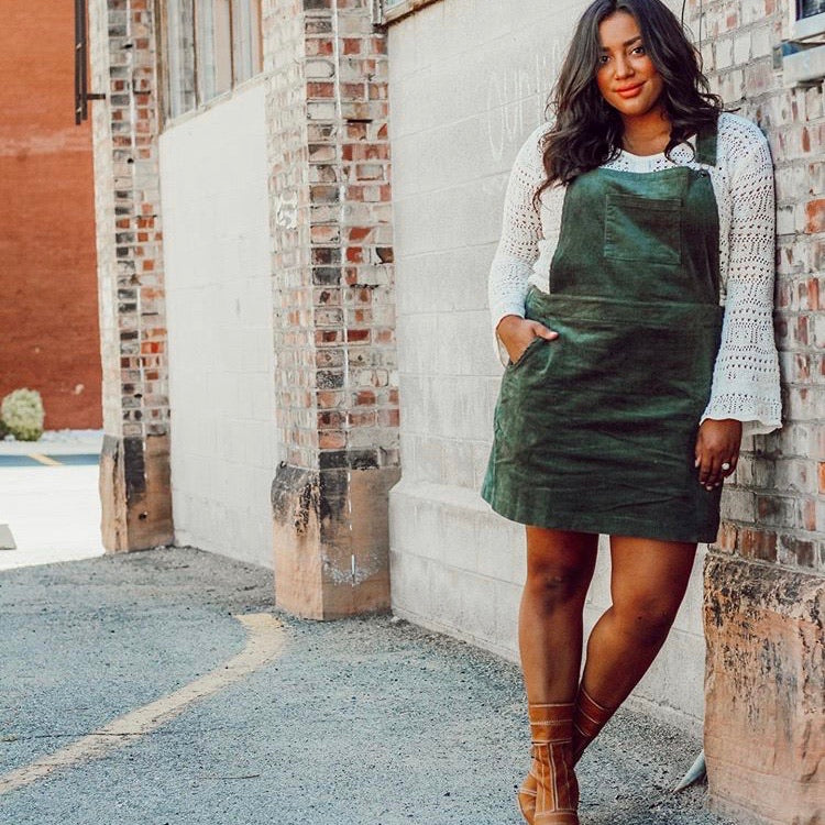 Umgee Green Overall Corduroy Dress- Size 1XL Umgee Green Overall Corduroy Dress- Size 1XL