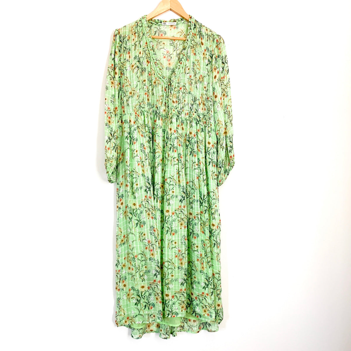 Zara Light Green Floral Maxi Dress with Metallic Details- Size S The Saved Collection Zara Light Green Floral Maxi Dress with Metallic Details- Size S The Saved Collection