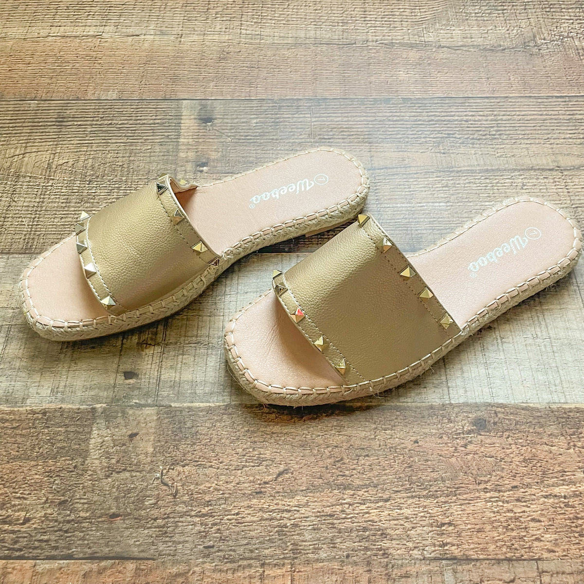 Weeboo Gold Studded Slide On Sandals Size 7 BRAND NEW CONDITION