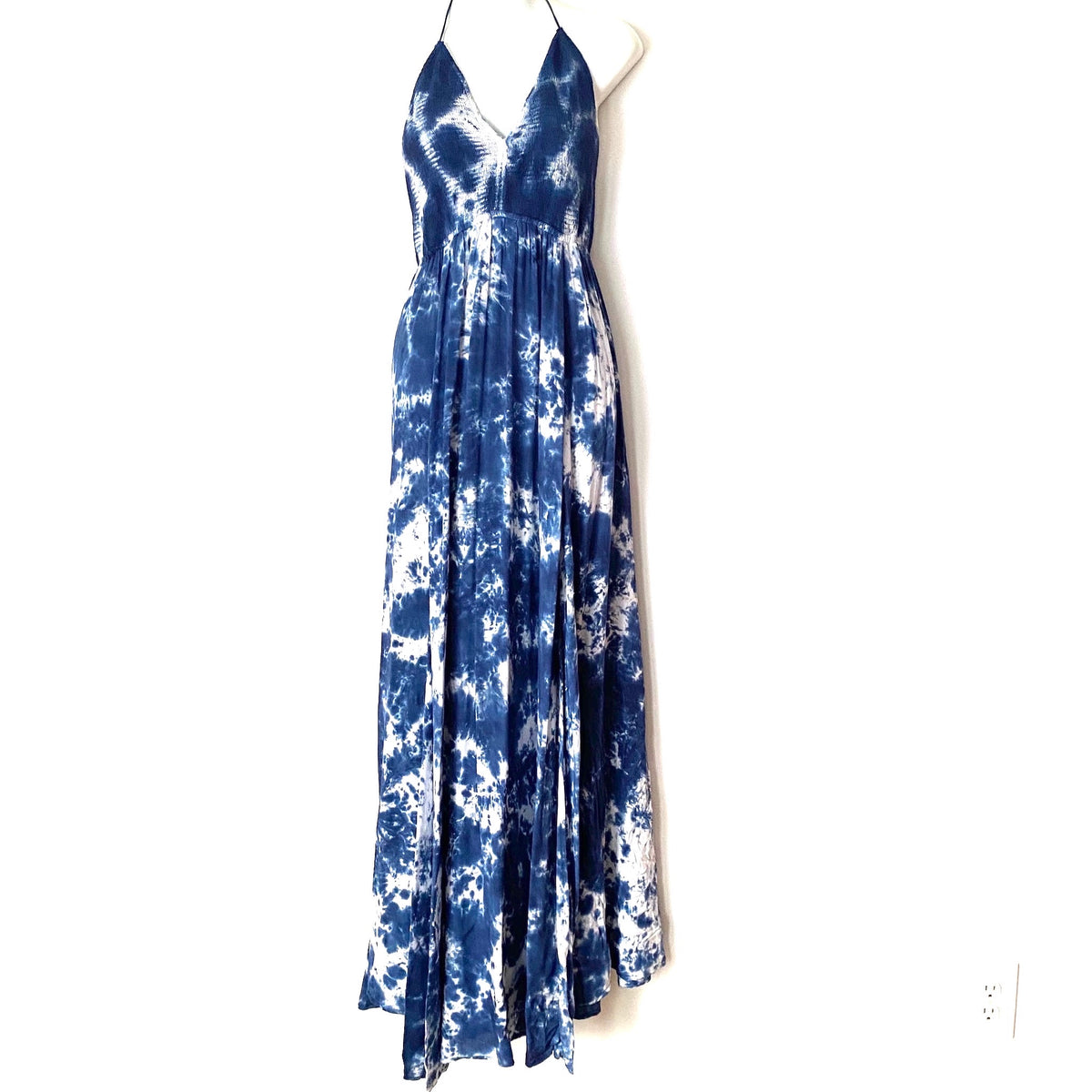 aakaa blue dress Aakaa Blue & White Wrap Dress