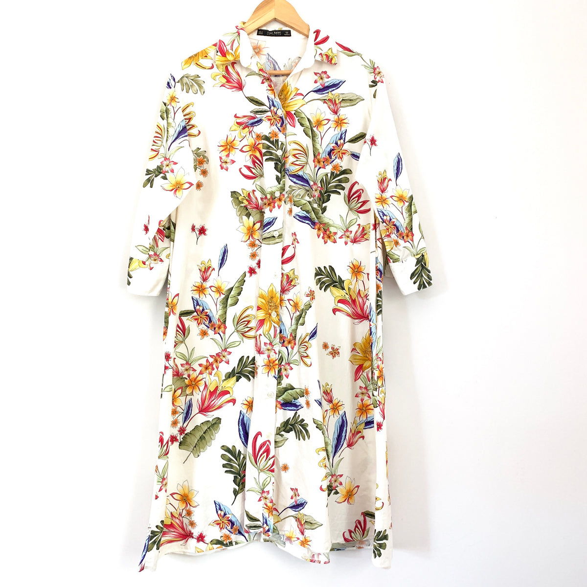 zara floral shirt dress NWT ZARA PRINTED MIDI SHIRT DRESS NAVY BLUE FLORAL DRESS XS,M,L,XL ref:  3198/041