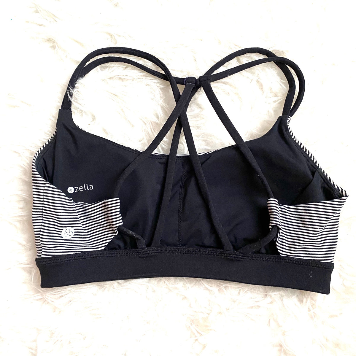Zella Black and White Striped Strappy Back Sports Bra- Size S – The Saved  Collection