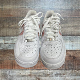 Pre-Owned Nike Air Force 1 White Pink Printed Sneakers- Size 8