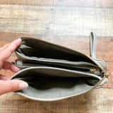 No Brand Grey Three Compartment Zipper Crossbody (see notes)