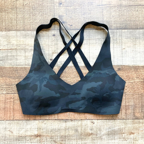 Lululemon Black Camo Print Strappy Back Bra- Size 4