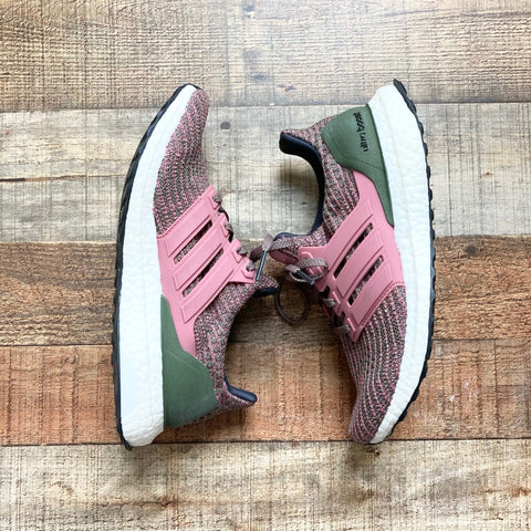Adidas Ultra Boost Purple/Grey Sneakers- Size 8 The Saved Collection Adidas Ultra Boost Purple/Grey Sneakers- Size 8 The Saved Collection