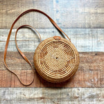 No Brand Round Rattan Shoulder Bag (LIKE NEW)