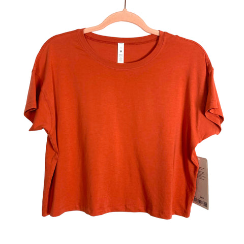 Lululemon Brick Cates Cropped Tee NWT- Size 6