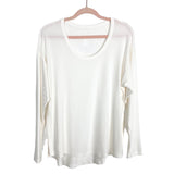 All in Motion Ivory Scoop Neck Tunic Tee- Size S