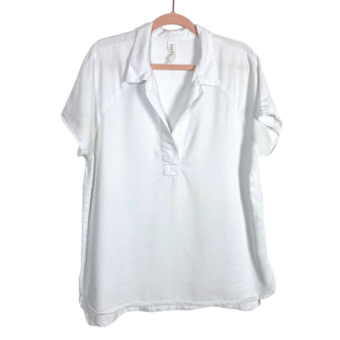 Amadi White V-Neck with Raw Hem Collared Top- Size M (see notes)
