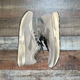 Brooks Levitate Grey/Silver Sneakers - Size 7 (See Notes)