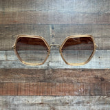 Sunday Somewhere Elizabeth Sunglasses with Case