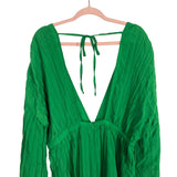 Pretty Little Thing Green Plunge Pleated Back Tie Romper NWT- Size 12