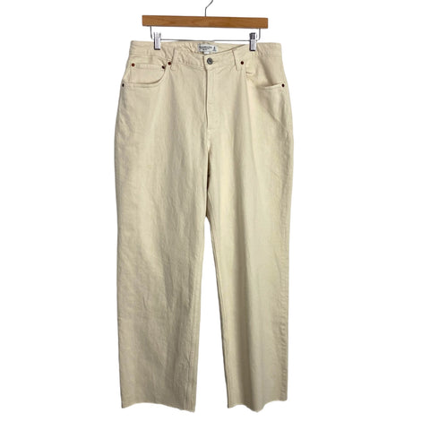 Abercrombie & Fitch Cream Raw Hem Curve Love 90's Relaxed High Rise Jeans NWT-Size 32/14 (Inseam 30.5”)
