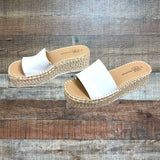 No Boundaries White Strap Espadrille Platform Sandals- Size 7.5 (sold out online)