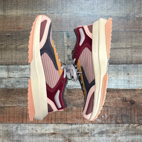 APL Multicolor Jogger Sneaker NWOT - Size 8