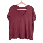 Universal Thread Rust V-Neck Tee- Size XL (see notes)