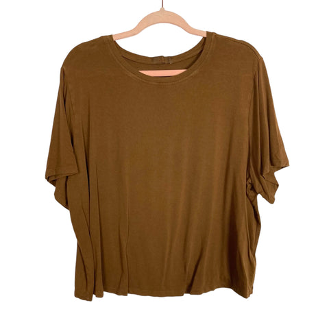 Nuuds Brown Cropped Tee-Size XL (we have matching pants)
