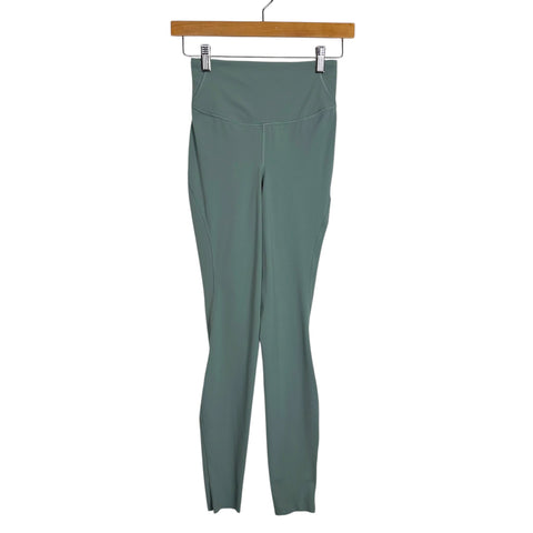 Lululemon Light Sage Raw Hem Leggings - Size 4 (Inseam 28”)