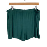 Ekouaer Nursing Green Two Piece Lounge Short Set- Size L (sold as a set)