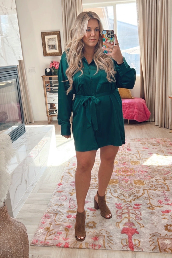 Abercrombie & Fitch Green Satin with Tie Belt Relaxed Shirt Dress NWT- The Saved Collection Abercrombie & Fitch Green Satin with Tie Belt Relaxed Shirt Dress NWT- The Saved Collection