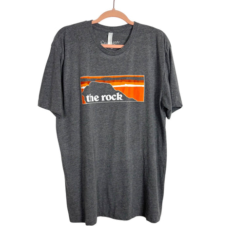 Southern Made Tees The Rock T-Shirt - Size Men's XL