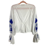 LEVI'S White Blue Embroidered Cinched Sleeve Top- Size XS