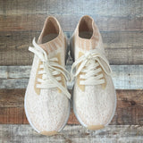 Avre Cream/Blush Sneakers- Size 6.5 (see notes)