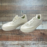 Cariuma Naioca Sneakers- Size 7 (see notes)