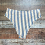 Cupshe White/Blue Striped Swim Bottoms - Size M (See Notes)