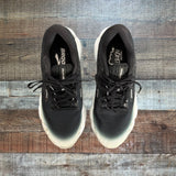 Brooks Black Glycerin 20 Sneakers - Size 8