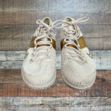 Pre-Owned Nike Court Zoom Zero Gold Sparkle Sneakers- Size 9 (see notes)