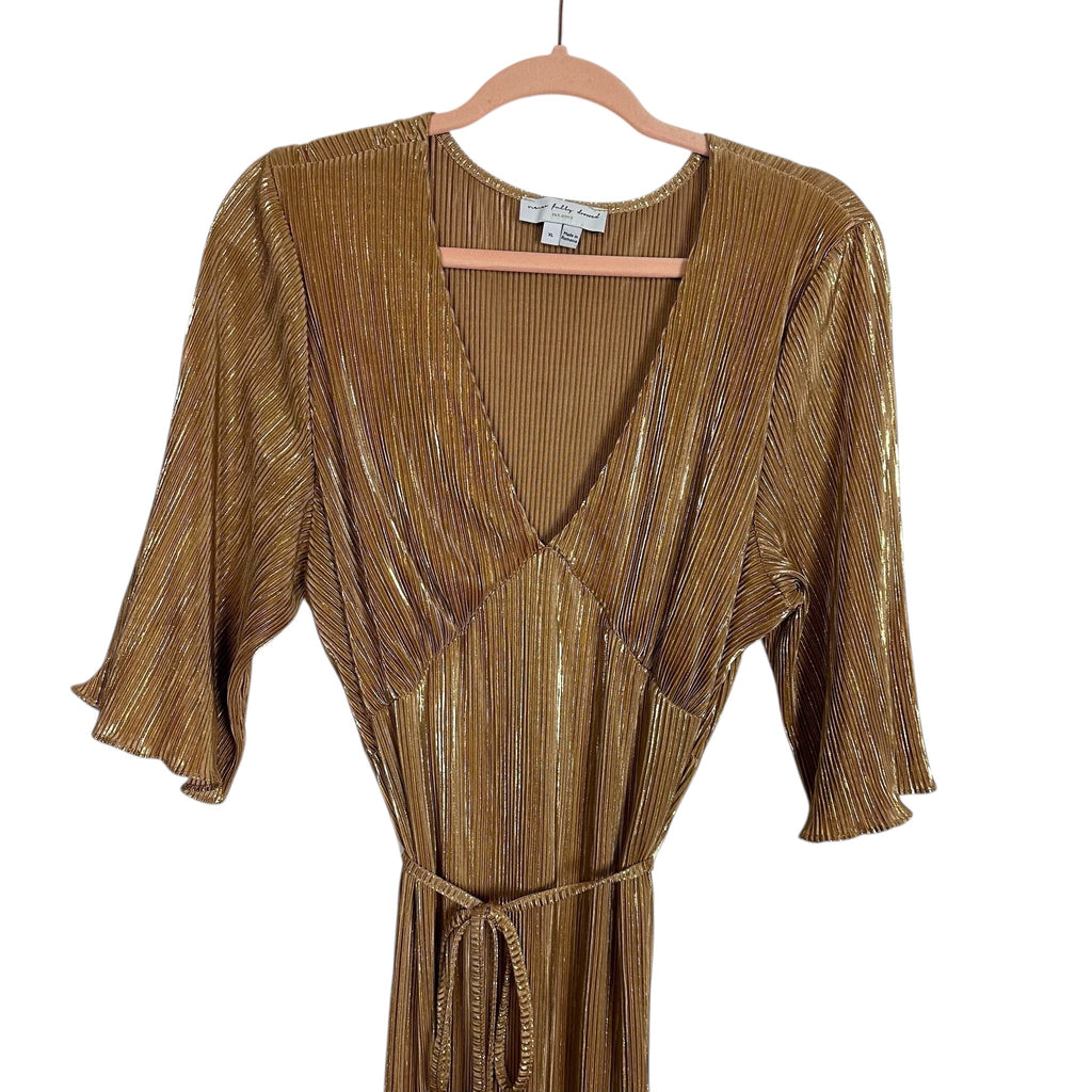 Never Fully Dressed Gold Pilsse Midi Dress - Size XL (Sold Out Online) The Saved Collection Never Fully Dressed Gold Pilsse Midi Dress - Size XL (Sold Out Online) The Saved Collection