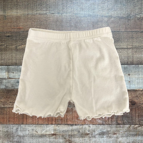 No Brand Off White Lettuce Hem Biker Shorts- Size 110 (fits like 3T)