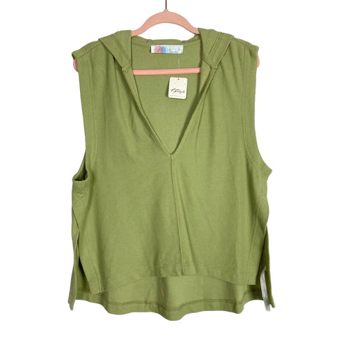 Free People Beach Green Textured Knit V-Neck Hooded Sleeveless Tunic Top NWT- Size S