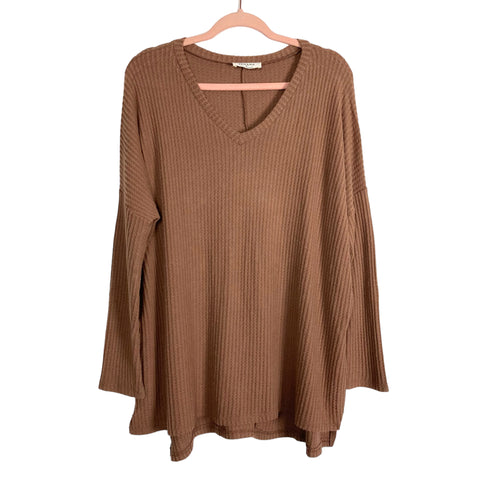 Zenana Brown Thermal Side Slit Top- Size S