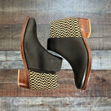 The Root Collective Black and Cream Booties- Size 6 (see notes)