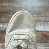 Cariuma Naioca Sneakers- Size 7 (see notes)