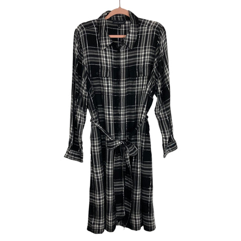 Lane Bryant Black/White/Metallic Silver Plaid with Tie Belt Flannel Sh The Saved Collection Lane Bryant Black/White/Metallic Silver Plaid with Tie Belt Flannel Sh The Saved Collection