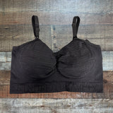 Kindred Bravely Black with Lines Pattern Padded Hands Free Pumping and Nursing Bra- Size L