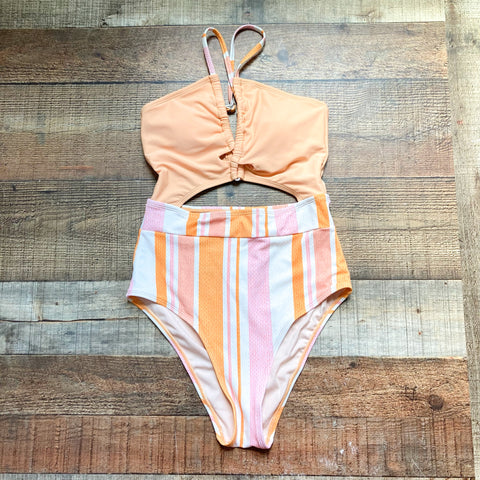 Cupshe Orange and Pink Front Cutout Padded One Piece NWT- Size S