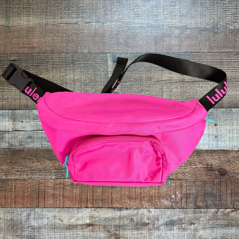 Lululemon The Rest Is Written Belt Bag (see notes)