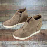 Ccocci Brown Suede Platfrom Wedge Sneakers- Size 7.5 (see notes)