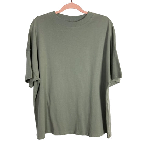 Wishlist Olive Perfect Crew Neck Tee NWT- Size S/M