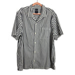 GAP Blue and White Striped Front Pocket Standard Fit Stretch Top- Size XL