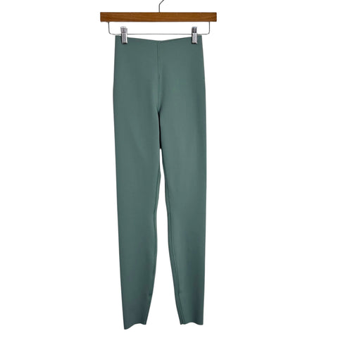 Lululemon Seafoam Green Glow Up HR Tight NWT- Size 4 (Inseam 28")